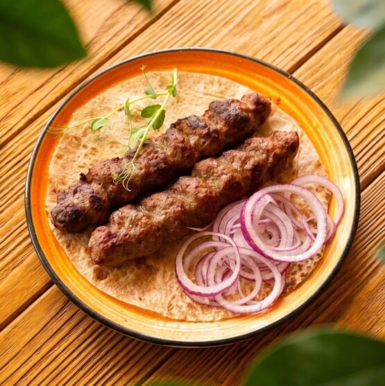 ЛЮЛЯ-КЕБАБ ИЗ БАРАНИНЫ
